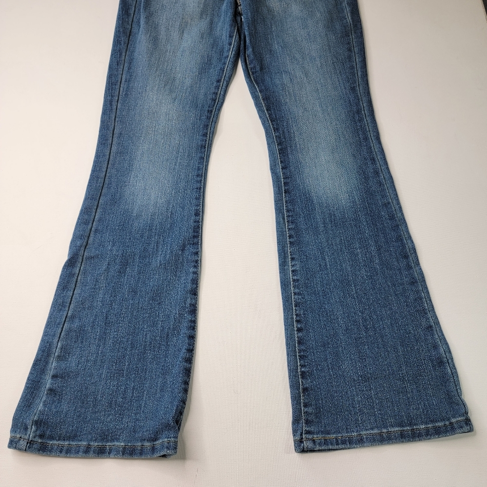 Signature by Levi Strauss & Co. Gold Label Midrise Bootcut Jeans Size 2 Short - Picture 4 of 11